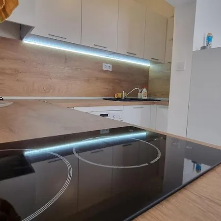 Black Sea Apartman *